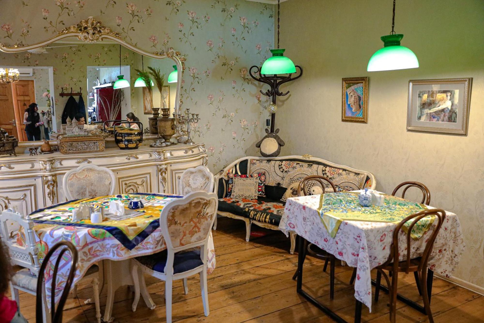 Tatin - Hotel & Cafe In มซเคทา ภายนอก รูปภาพ